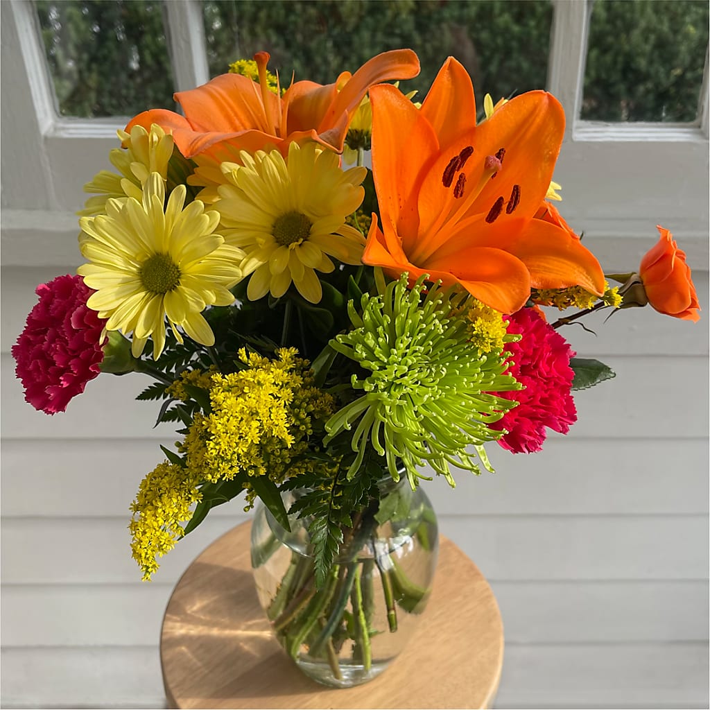 Bold & Bright – A Florist Original – DESIGNER'S TOUCH FLORIST & GIFT SHOP LLC, West Union SC