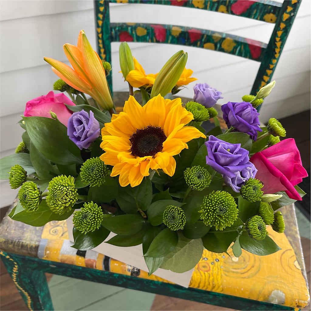 Best Day Box Bouquet – DESIGNER'S TOUCH FLORIST & GIFT SHOP LLC, West Union SC