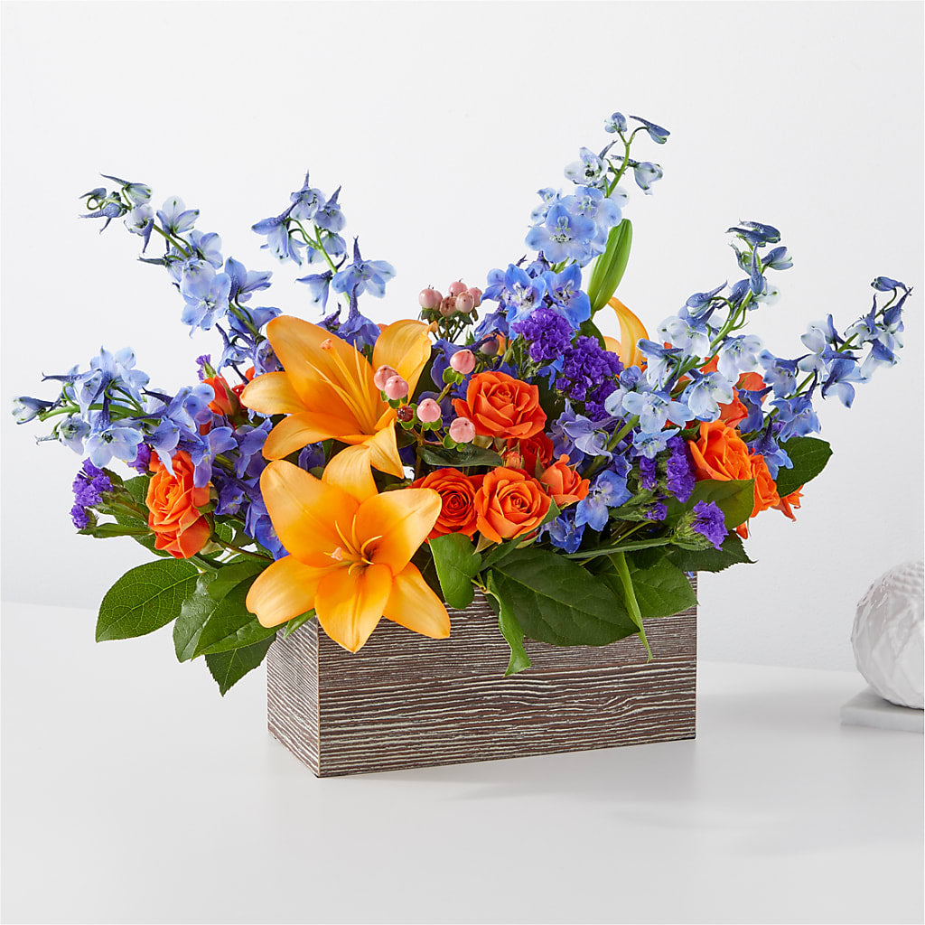 Radiant Citrus Box Bouquet – DESIGNER'S TOUCH FLORIST & GIFT SHOP LLC, West Union SC