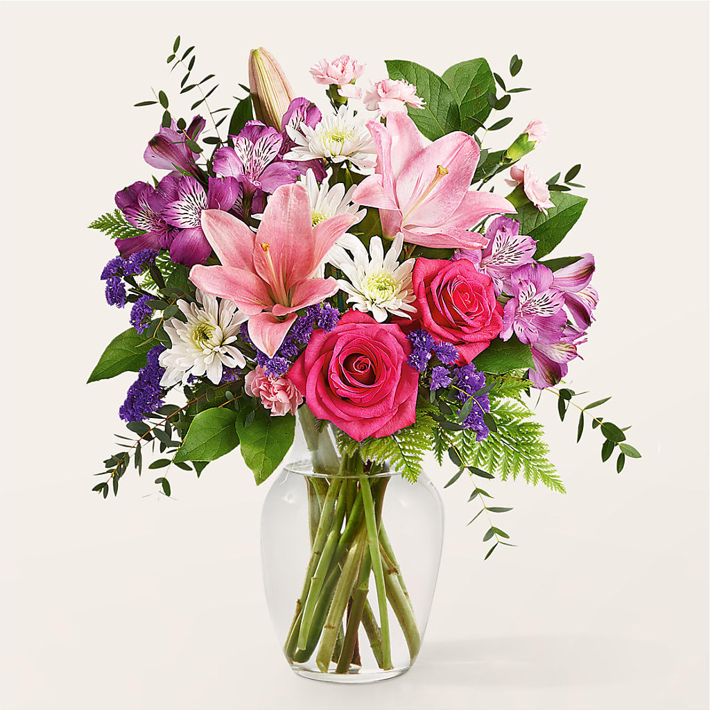 Lace & Pearls Bouquet – DESIGNER'S TOUCH FLORIST & GIFT SHOP LLC, West Union SC