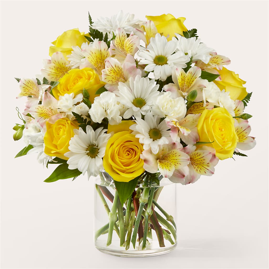 Gleeful Bouquet – DESIGNER'S TOUCH FLORIST & GIFT SHOP LLC, West Union SC