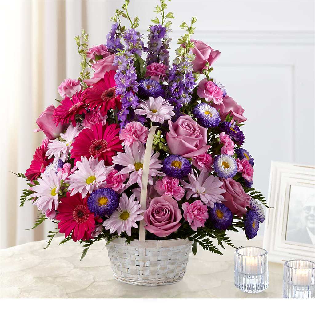 Pastel Peace Basket – DESIGNER'S TOUCH FLORIST & GIFT SHOP LLC, West Union SC