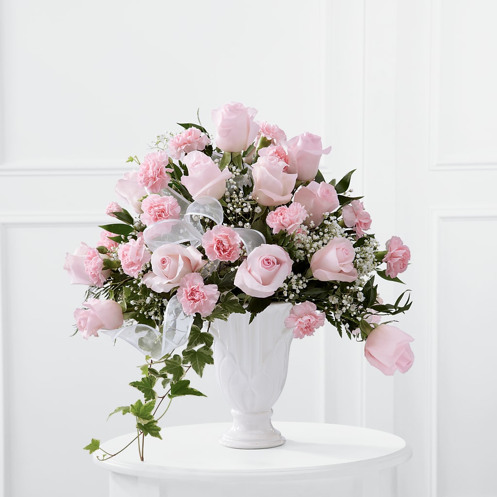Deepest Sympathy Arrangement – DESIGNER'S TOUCH FLORIST & GIFT SHOP LLC, West Union SC