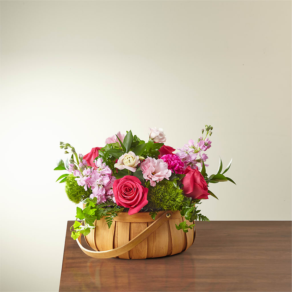 Radiance in Bloom Basket – DESIGNER'S TOUCH FLORIST & GIFT SHOP LLC, West Union SC