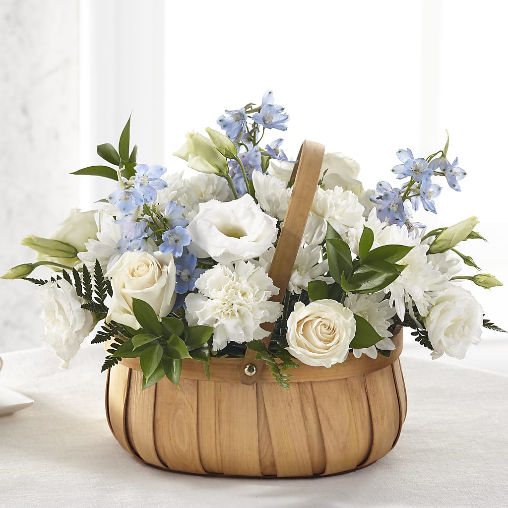 Sincerely Heartfelt Basket – DESIGNER'S TOUCH FLORIST & GIFT SHOP LLC, West Union SC