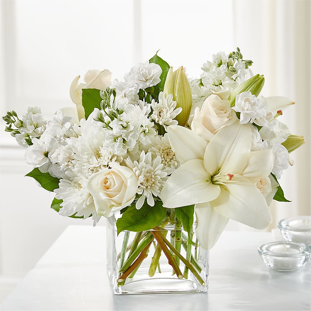 Gentle Breeze Bouquet – DESIGNER'S TOUCH FLORIST & GIFT SHOP LLC, West Union SC