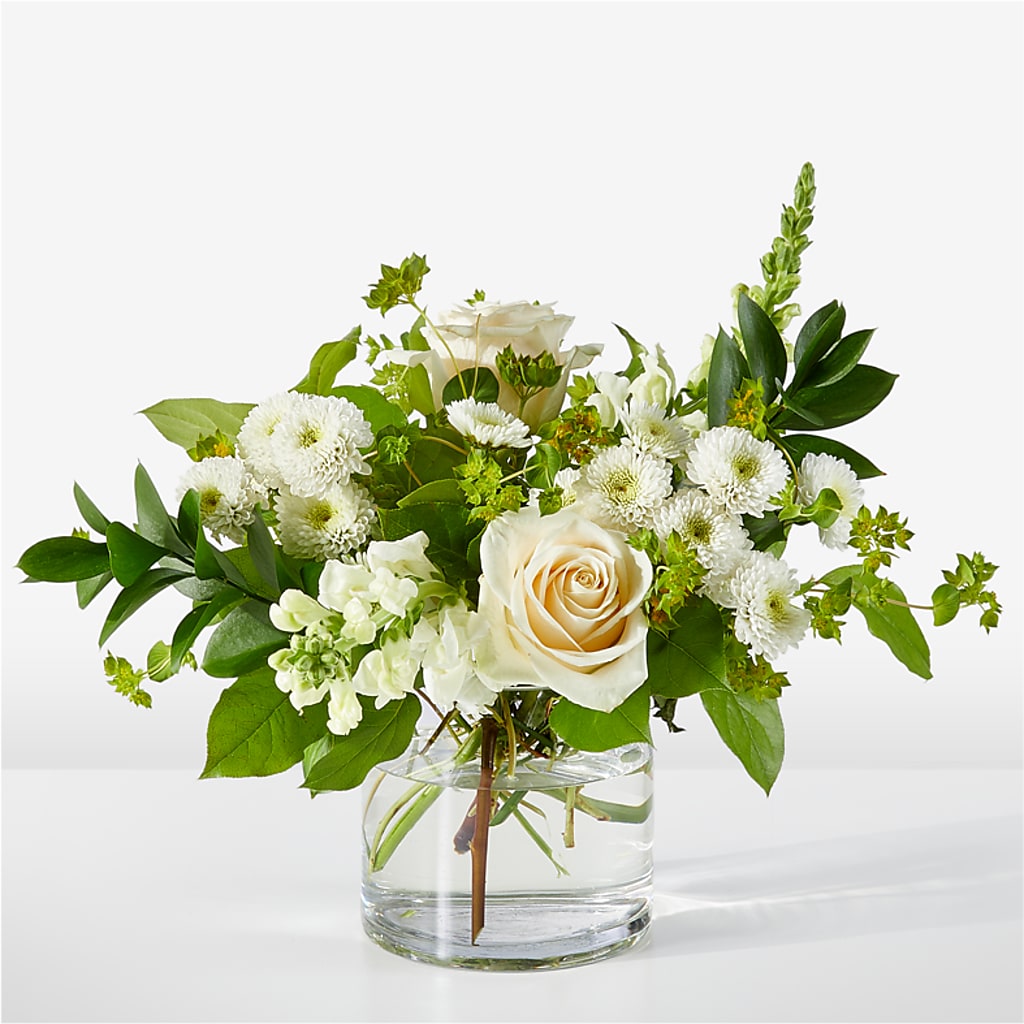 Hint of Vanilla Bouquet – DESIGNER'S TOUCH FLORIST & GIFT SHOP LLC, West Union SC