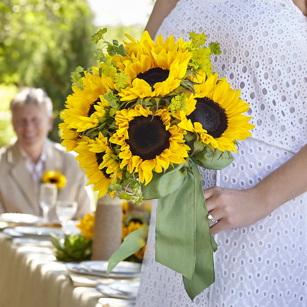 Free Spirit Bouquet – DESIGNER'S TOUCH FLORIST & GIFT SHOP LLC, West Union SC