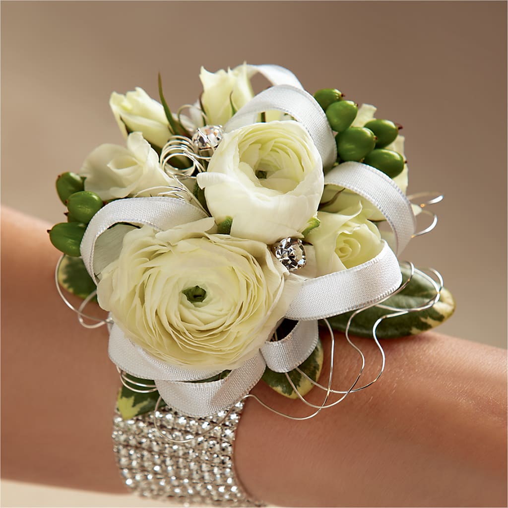 White Wedding Corsage – DESIGNER'S TOUCH FLORIST & GIFT SHOP LLC, West Union SC