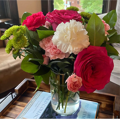 Sweet & Pretty Bouquet – DESIGNER'S TOUCH FLORIST & GIFT SHOP LLC, West Union SC