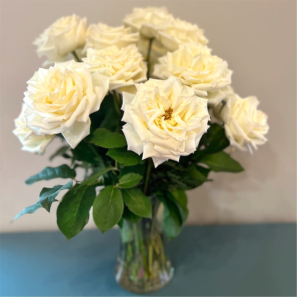 Long Stem Yellow Rose Bouquet – DESIGNER'S TOUCH FLORIST & GIFT SHOP LLC, West Union SC