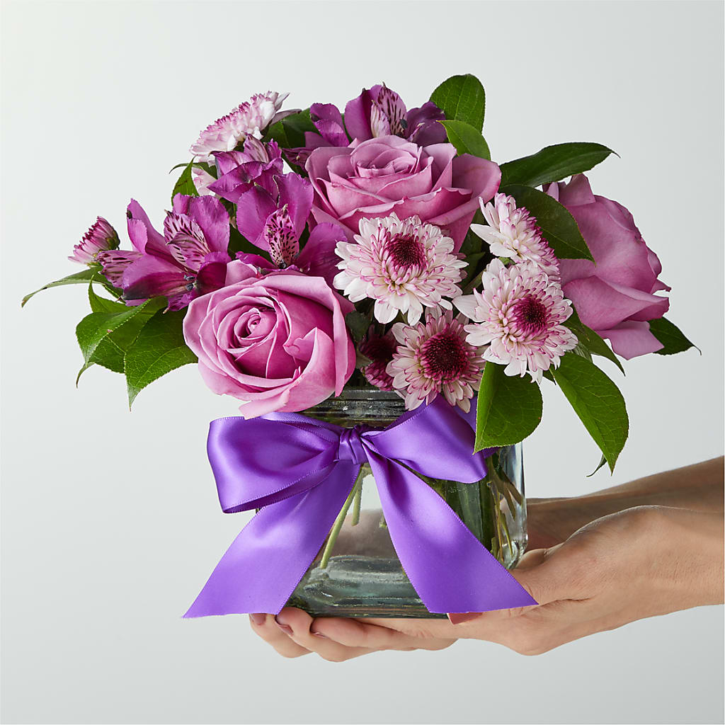 Sugarplum Bouquet – DESIGNER'S TOUCH FLORIST & GIFT SHOP LLC, West Union SC