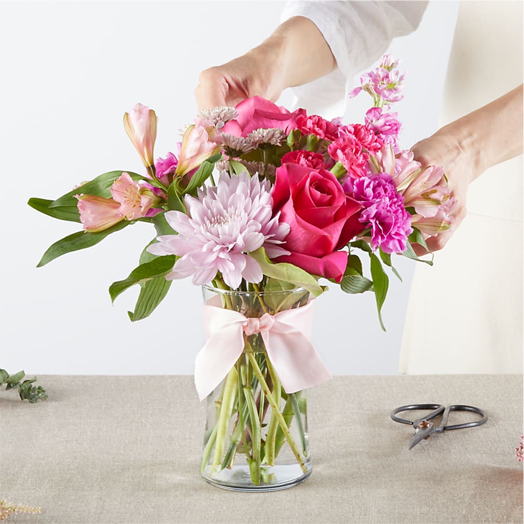 Pink Ribbon - A Florist Original – DESIGNER'S TOUCH FLORIST & GIFT SHOP LLC, West Union SC