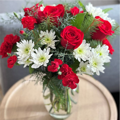 Seasonal Magic Bouquet – DESIGNER'S TOUCH FLORIST & GIFT SHOP LLC, West Union SC