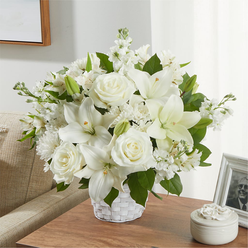 Peaceful Reflections Arrangement – DESIGNER'S TOUCH FLORIST & GIFT SHOP LLC, West Union SC