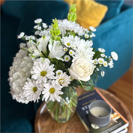 Classic Ivory – A Florist Original – DESIGNER'S TOUCH FLORIST & GIFT SHOP LLC, West Union SC