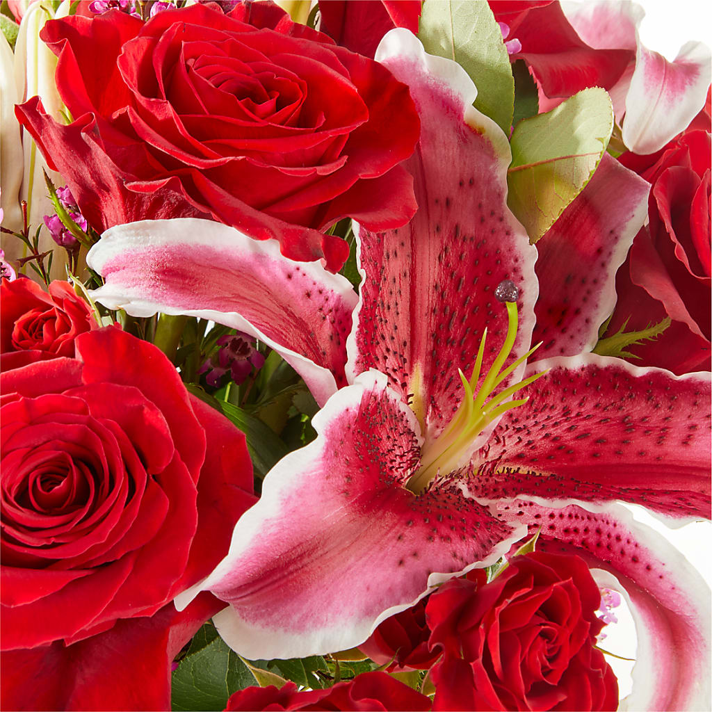 Match Made in Heaven Bouquet – DESIGNER'S TOUCH FLORIST & GIFT SHOP LLC, West Union SC