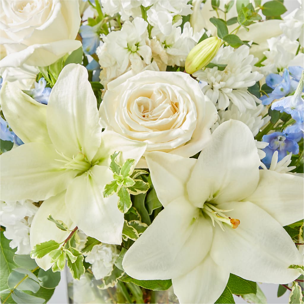 Peace of Mind Bouquet – DESIGNER'S TOUCH FLORIST & GIFT SHOP LLC, West Union SC