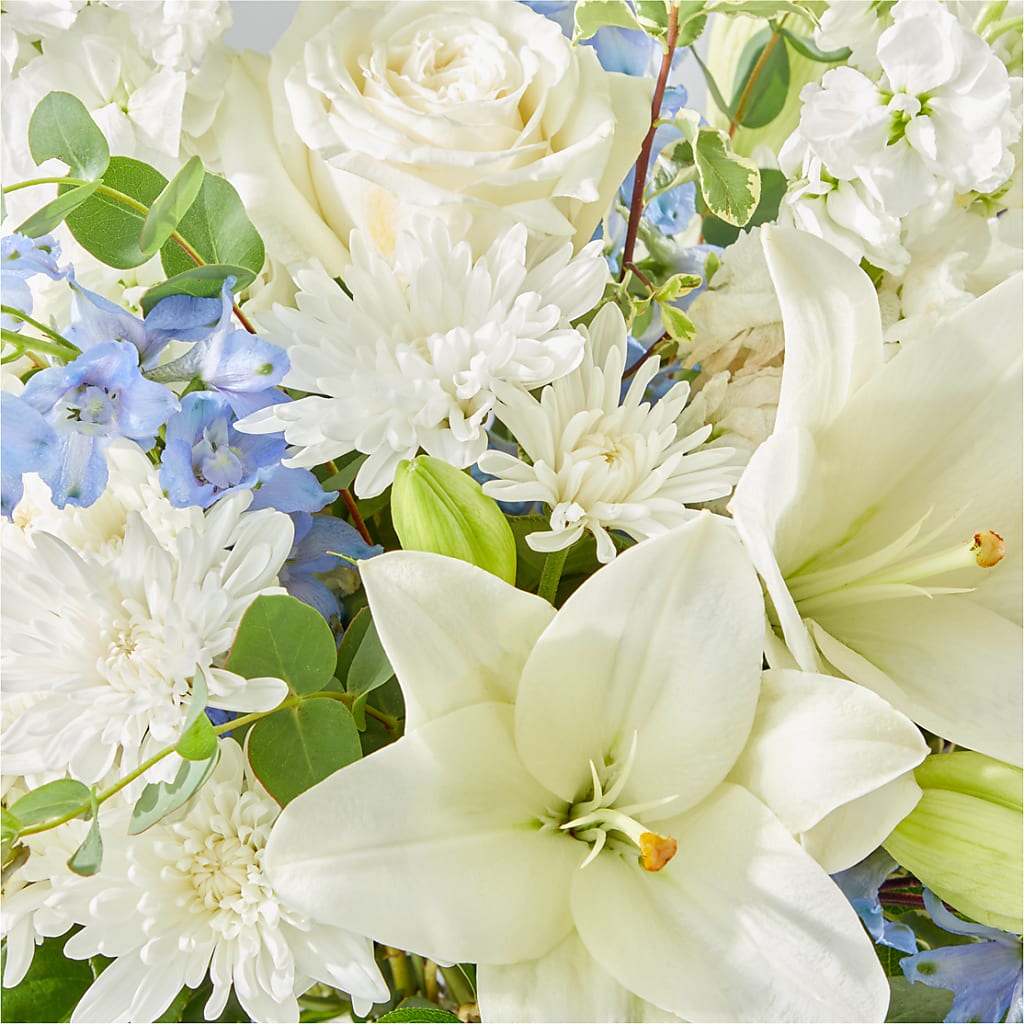 Peace of Mind Bouquet – DESIGNER'S TOUCH FLORIST & GIFT SHOP LLC, West Union SC