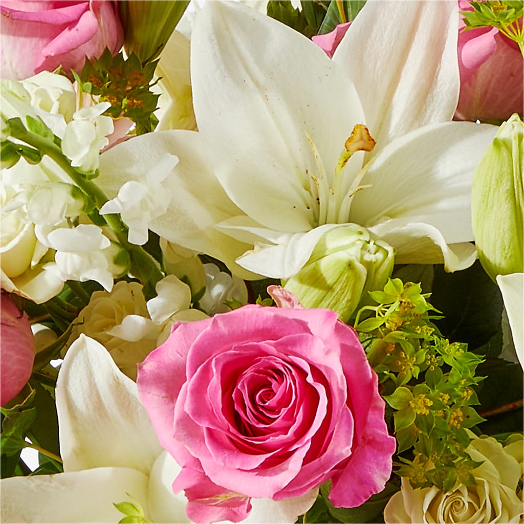 Fondly Bouquet – DESIGNER'S TOUCH FLORIST & GIFT SHOP LLC, West Union SC